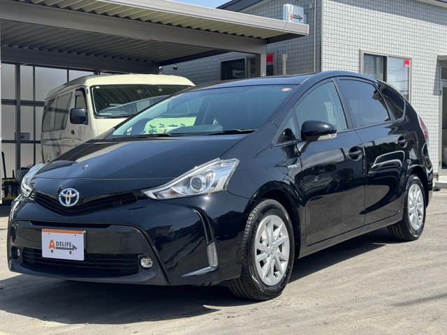 トヨタ プリウスα 