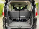 普段のお買い物や通勤、送迎等に十分な荷室スペースを確保しております。セカンドシートを倒すと、大きな荷物の積載も可能です♪