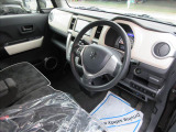 車内もルームクリーニング済で安心です!走行距離も少なめで内装もとてもきれいな状態です!スマホで見るだけでは分からないので、ぜひとも一度見にご来店くださいね(^^)/