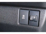 VSA(Vehicle Stability Assist)が装備!!VSAはコーナリング時の横滑りを抑制する機能と車両の急激な挙動変化を抑える機能で、安定した走行を実現していいます!!