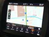 ●純正ナビ:一体感のあるナビは、高級感ある車内を演出してくれます。オーディオ機能も充実しておりますので、運転もより楽しめます♪