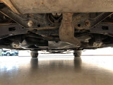 下廻りの状態です(車両後方から)