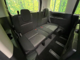 3列目シートはもちろん状態良好☆大人でもゆったりと座って頂けますので、大人数でのお出かけもラクラクです♪ご家族で、気の知れた仲間で、ドライブに行くのが楽しみですね♪