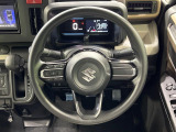 ステアリングも使用感が少なく、きれいな状態となっております♪