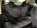 ●後部座席も気になるようなキズ・汚れやへたり等、大きなダメージはなく、良好な状態です。