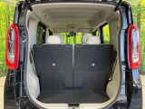普段のお買い物や通勤、送迎等に十分な荷室スペースを確保しております。セカンドシートを倒すと、大きな荷物の積載も可能です♪