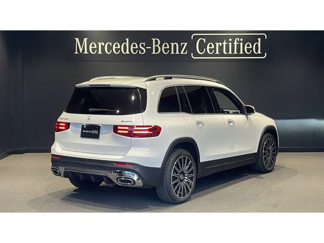 メルセデス・ベンツ GLB GLB200d 4マチック AMGラインパッケージ 4WD
