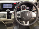 Honda認定中古車 U-Selectは3つの安心をお約束します。■Honda車のプロが整備した安心■第三者機関がチェックした安心■購入後もHondaが保証する安心
