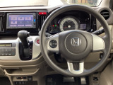 Honda認定中古車 U-Selectは3つの安心をお約束します。■Honda車のプロが整備した安心■第三者機関がチェックした安心■購入後もHondaが保証する安心