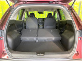 普段のお買い物や通勤、送迎等に十分な荷室スペースを確保しております。セカンドシートを倒すと、大きな荷物の積載も可能です♪