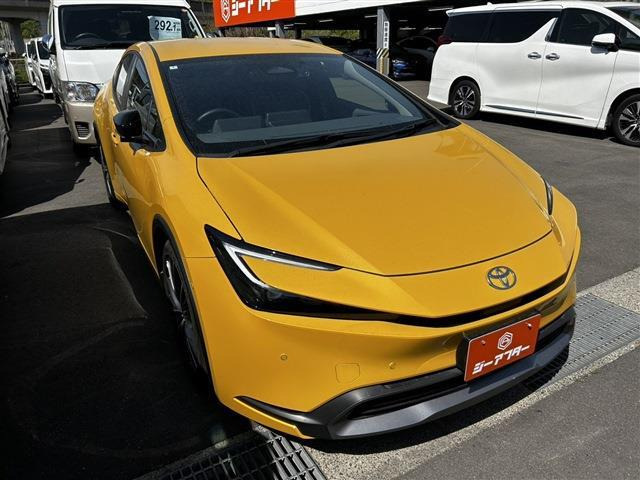トヨタ プリウス 