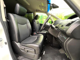 運転席シート廻りは使用感も少なく、良好な状態となっています。丁寧に使われていたことがよくわかりますね。