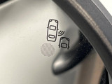 ●ブラインドアシストセンサー:視角からの車を感知し、ドライバーが車線変更を行う際に、警告音と共に注意を促してくれる安全機能です!