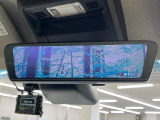【デジタルインナーミラー】後席の大きな荷物や同乗者で後方が確認しづらい時でも安心!カメラが撮影した車両後方の映像をルームミラー内に表示。クリアな視界で状況の確認が可能です!