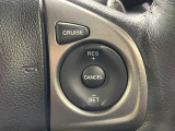 【クルーズコントロール】高速道路もラクラク走行。アクセルを離しても一定速度で走行ができ、長距離運転時の負担を軽減!加速・減速も簡単なスイッチ操作で調整できます。