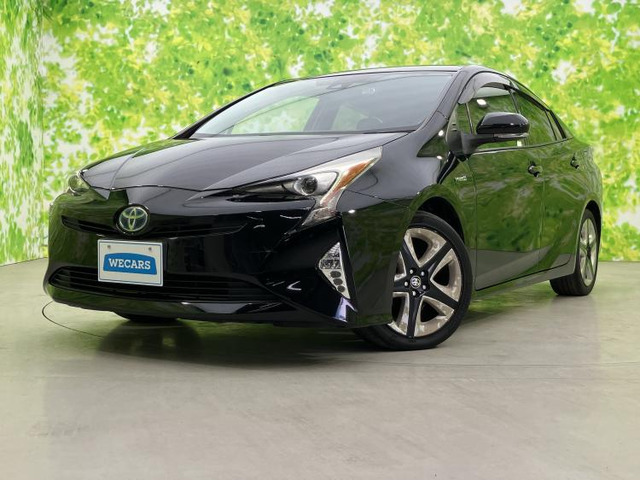 トヨタ プリウス 