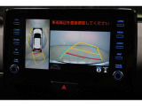 パノラミックビューモニターでクルマの周囲の確認が出来て安心です。