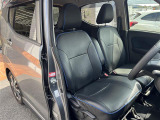 【運転席】『運転席周辺』の画像になります。写真の内容に関してご不明点、ご質問等がございましたらお気軽にじしゃロン店舗までお問い合わせください。