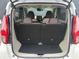 ラゲッジスペースも広々していて荷物もたくさん載りそうです。普段のお買い物もこれだけのスペースがあれば安心です。
