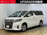 2列目がベンチシートの【アルファード】 最大8人乗車可能でありながらゆとりある室内空間で大人数の送迎やご家族のお出かけに最適☆高級素材と充実の快適装備で移動を上質な体験に変える一台♪