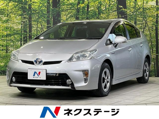 トヨタ プリウス 