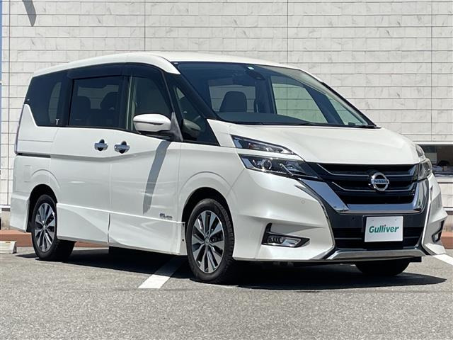 セレナ 2.0 ハイウェイスター 修復歴無し