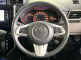 ステアリングも使用感が少なく、きれいな状態となっております♪