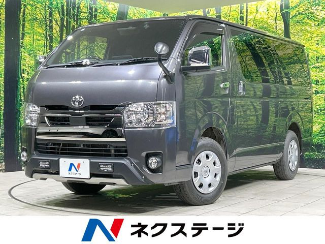 トヨタ ハイエースバン 