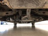 下廻りの状態です(車両後方から)