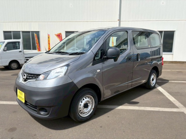日産 NV200バネットバン 