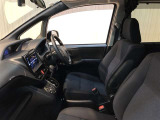 清潔で広々した座席です!是非、現車を見て体感してみてください。