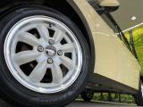 【14インチアルミホイール】外観にマッチしたアルミホイールを装着しております。各種アルミホイールや、スタッドレスタイヤも取扱いしております。是非ご相談ください♪