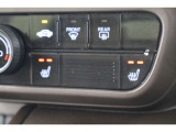 シートヒーター装備付き車!!座席に埋め込まれた電熱線によりシートを暖めることが出来る装備で、温められたシートは、寒い冬には最適です!!