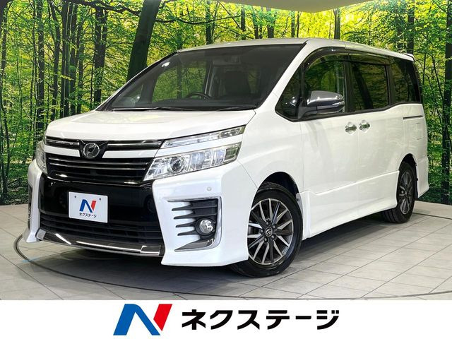 トヨタ ヴォクシー 