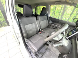 運転席シート廻りは使用感も少なく、良好な状態となっています。丁寧に使われていたことがよくわかりますね。
