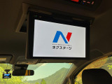 【フリップダウンモニター】大画面モニターで後席でもエンタメをお楽しみいただけます。小さなお子様にも大人気の装備です♪