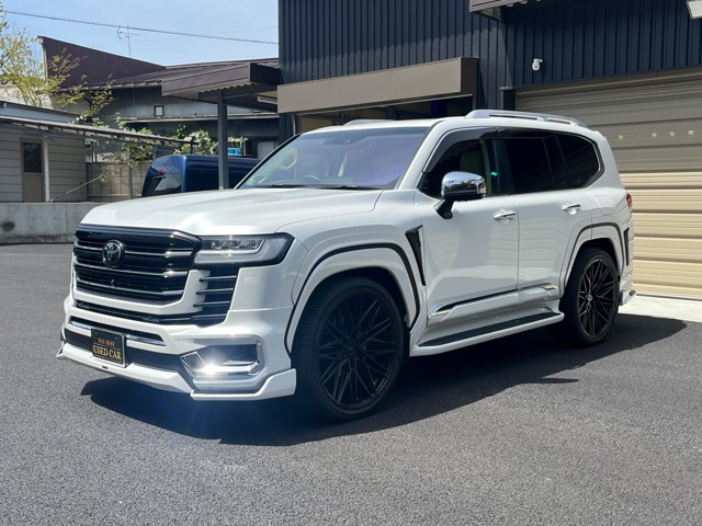 トヨタ ランドクルーザー300 