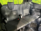 3列目シートはもちろん状態良好☆大人でもゆったりと座って頂けますので、大人数でのお出かけもラクラクです♪ご家族で、気の知れた仲間で、ドライブに行くのが楽しみですね♪