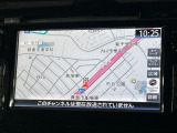 【ナビゲーション】目的地までしっかり案内してくれる使いやすいナビ。Bluetooth接続すればお持ちのスマホやMP3プレイヤーの音楽を再生可能!毎日の運転がさらに楽しくなります!!