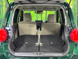 普段のお買い物や通勤、送迎等に十分な荷室スペースを確保しております。セカンドシートを倒すと、大きな荷物の積載も可能です♪