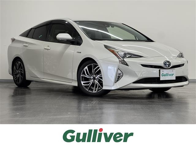 トヨタ プリウス 