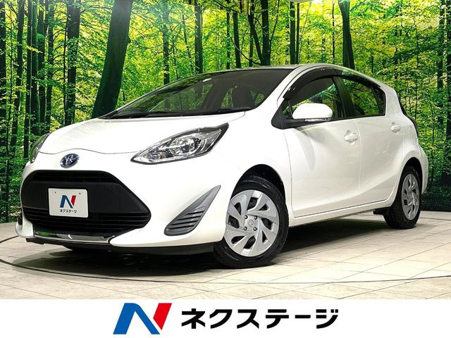 トヨタ アクア 