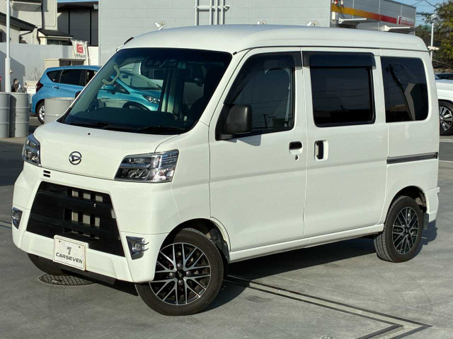 ダイハツ ハイゼットカーゴ 