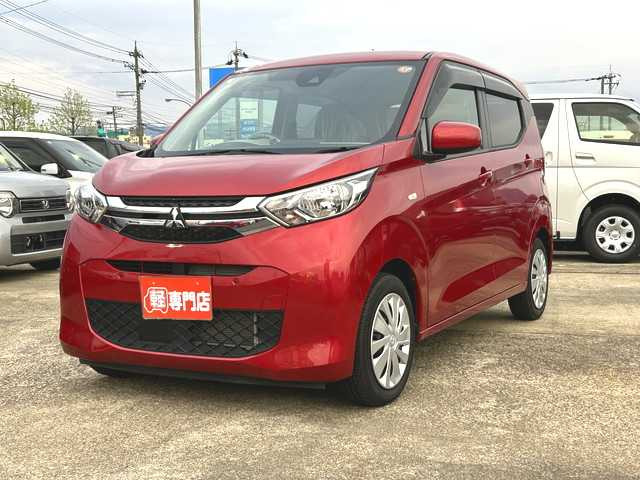 三菱 eKワゴン 