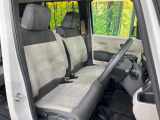 運転席シート廻りは使用感も少なく、良好な状態となっています。前オーナー様が丁寧に使っていたことがよくわかりますね。