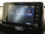 ディスプレイオーディオを装備。スマホとクルマをつなぐことで、これまでのナビに加えて、いろんなサービスが楽しめます。