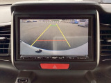 バックカメラも装備しております。車庫入れの苦手なお客様も安心!重宝してくれます!