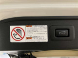 「中古車ハイブリッド保証」ハイブリッド機構を無償で保証します。保証期間は、初度登録年月から10年、またはロングラン保証が終了後3年間。ただし累計走行距離が20万km以内です。