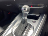 ●シフトノブの使用感も少なく、良好な状態です。