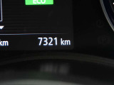 入庫時の走行距離です。当社の試乗車として使用していましたので少ない走行の車両です。